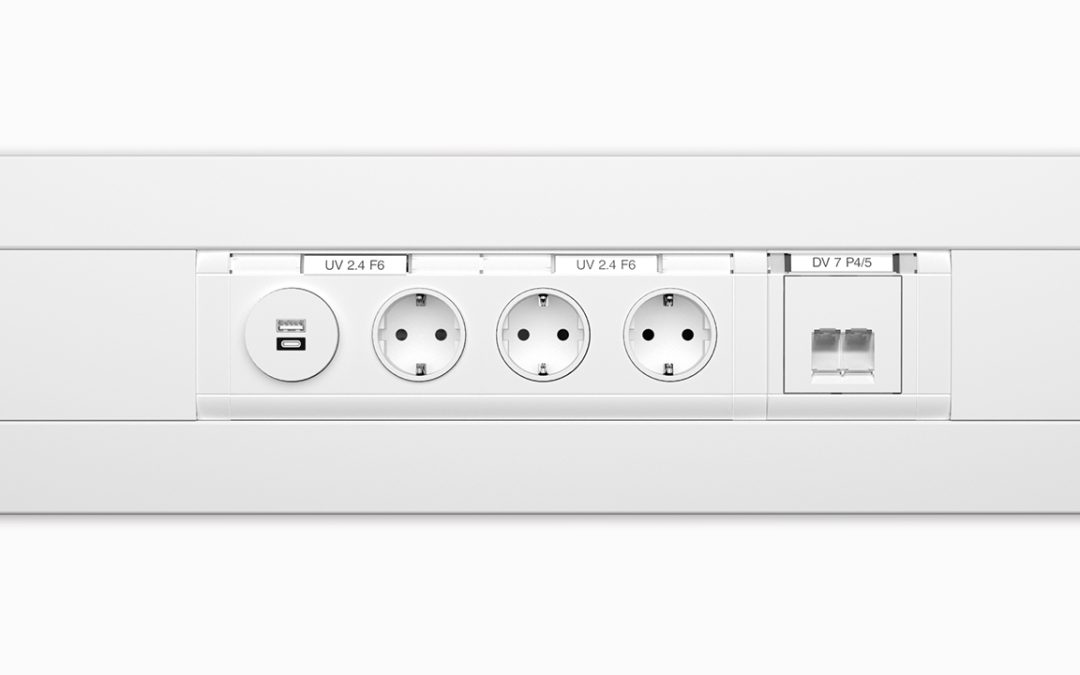 Förnyat sortimentet med hållare för multimediauttag