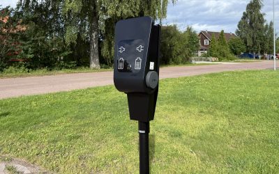 Nya montageplåtar och laddboxhållare från Next green